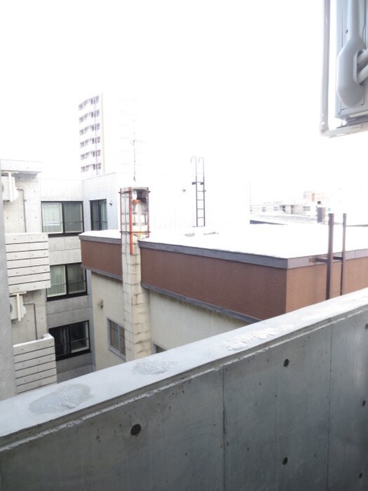 物件内観写真16　(室内からの展望)