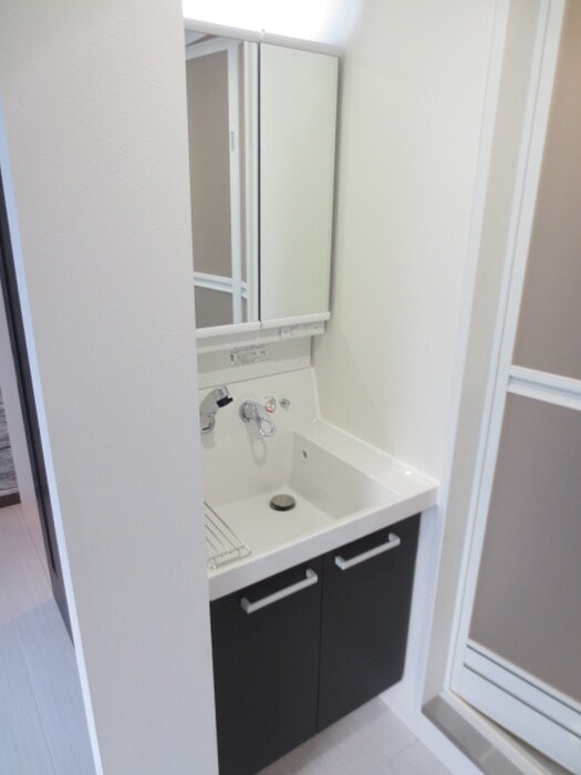 物件内観写真17　(洗面)