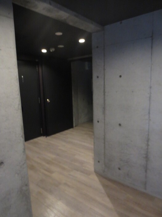 物件内観写真21　(廊下)