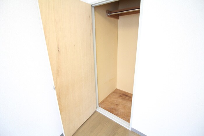 物件内観写真15　(収納)
