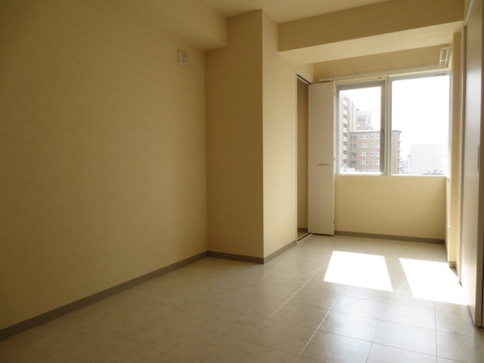 物件内観写真11　(居室)