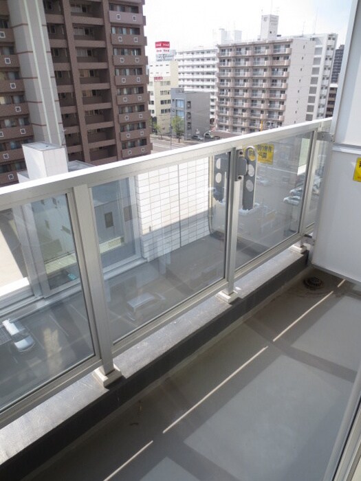 物件内観写真16　(ベランダ・バルコニー)