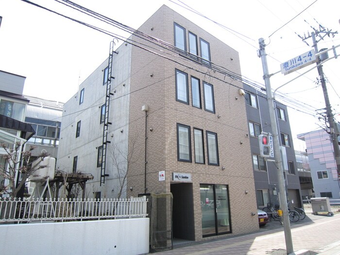 物件外観写真2　(外観写真)