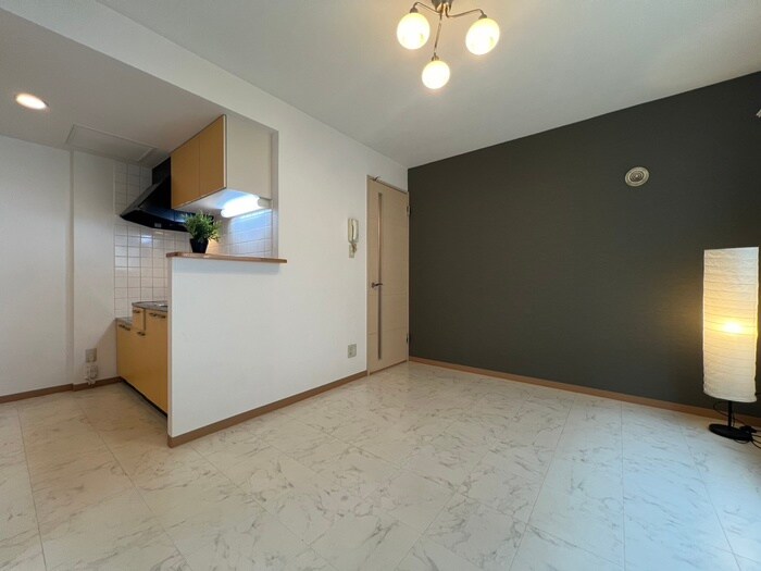 物件内観写真5　(居室)