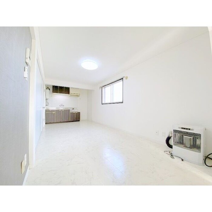 物件内観写真5　(居室)