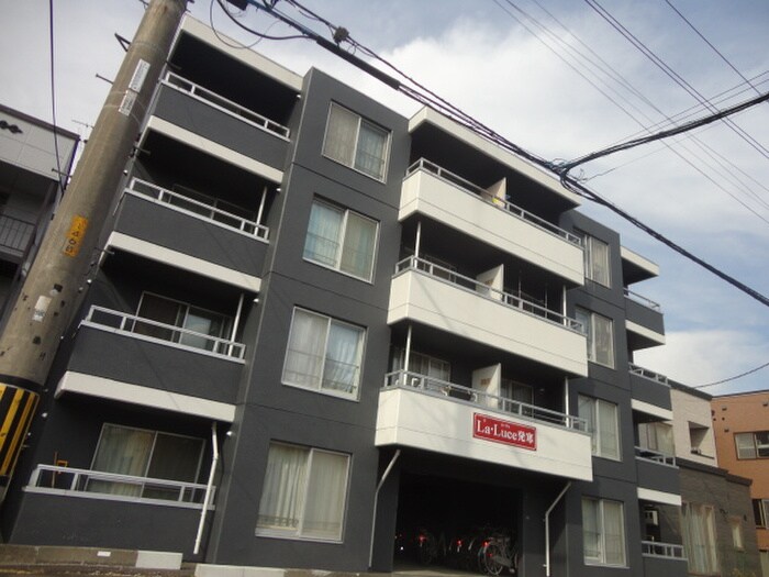 物件外観写真3　(外観写真)