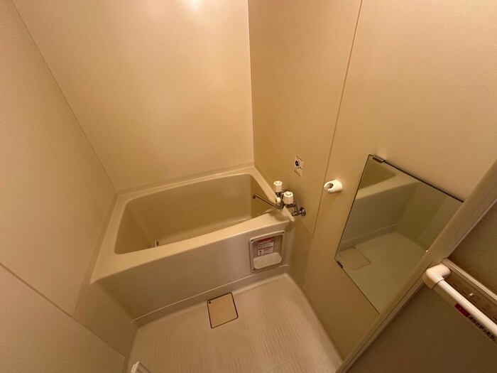 物件内観写真12　(バス／シャワールーム等)