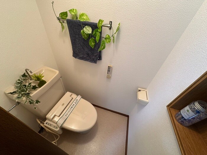 物件内観写真14　(トイレ)