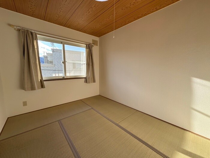 物件内観写真18　(居室)