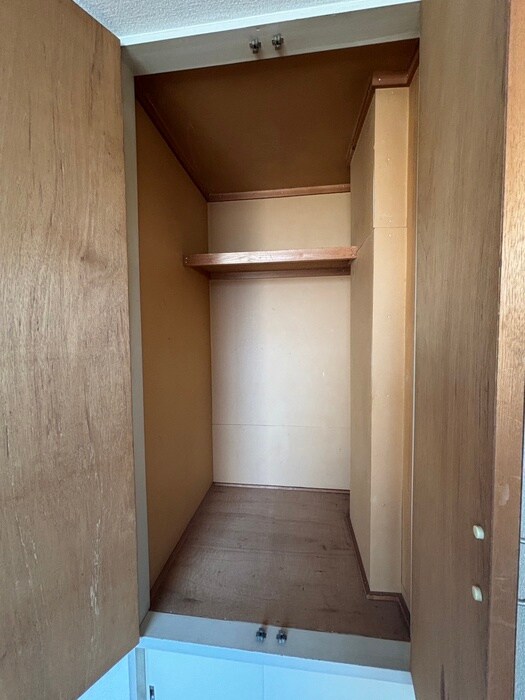 物件内観写真11　(収納)