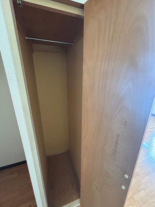 物件内観写真12　(収納)