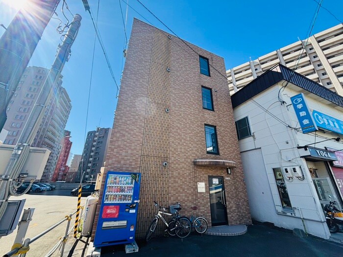 物件外観写真2　(外観写真)