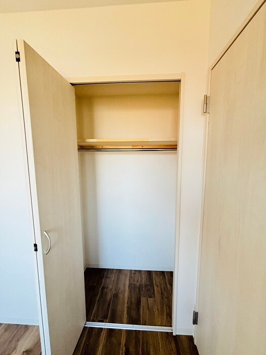 物件内観写真16　(収納)