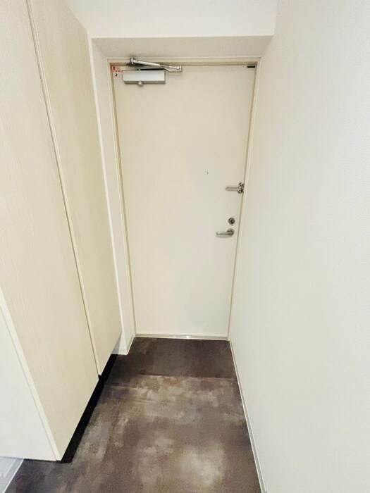 物件内観写真21　(玄関)