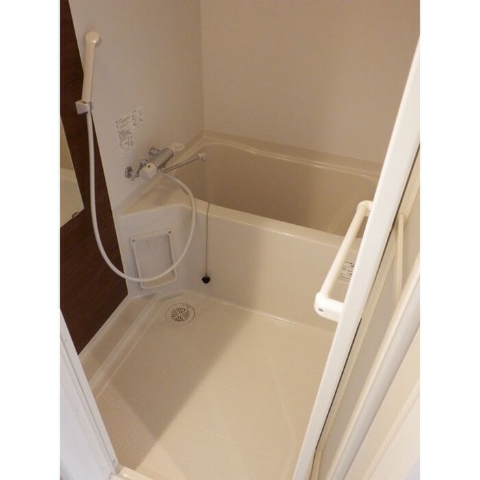 物件内観写真13　(バス／シャワールーム等)