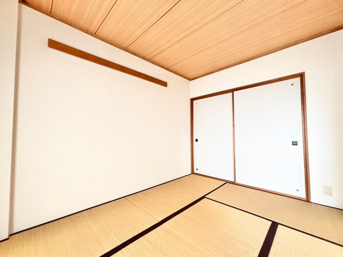 物件内観写真13　(居室)