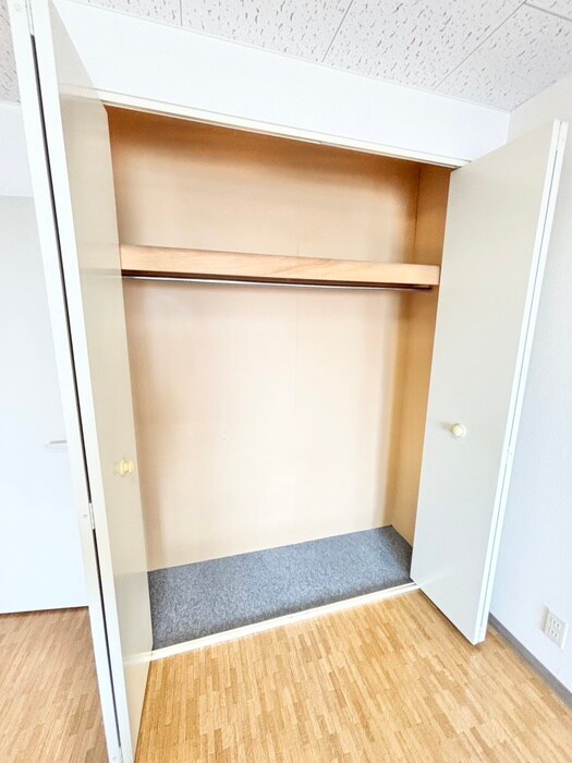 物件内観写真17　(収納)