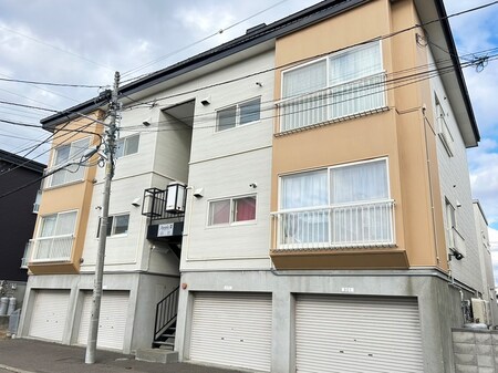 アップル２外観写真