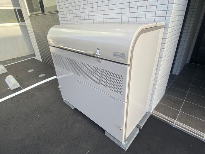 物件外観写真4　(建物設備)