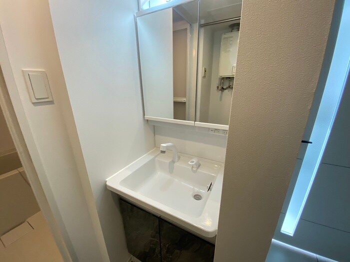 物件内観写真15　(洗面)