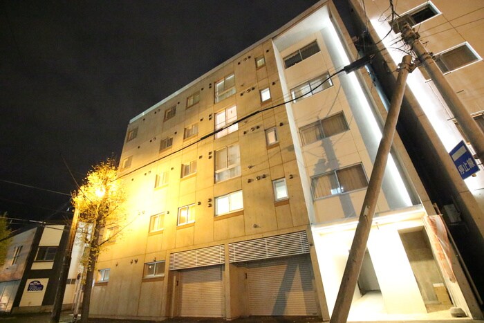 物件外観写真5　(外観写真)