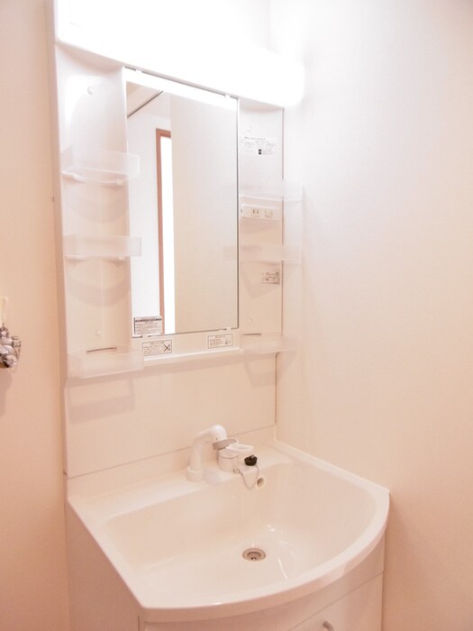 物件内観写真12　(洗面)