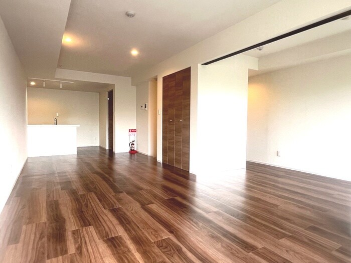 物件内観写真13　(居室)