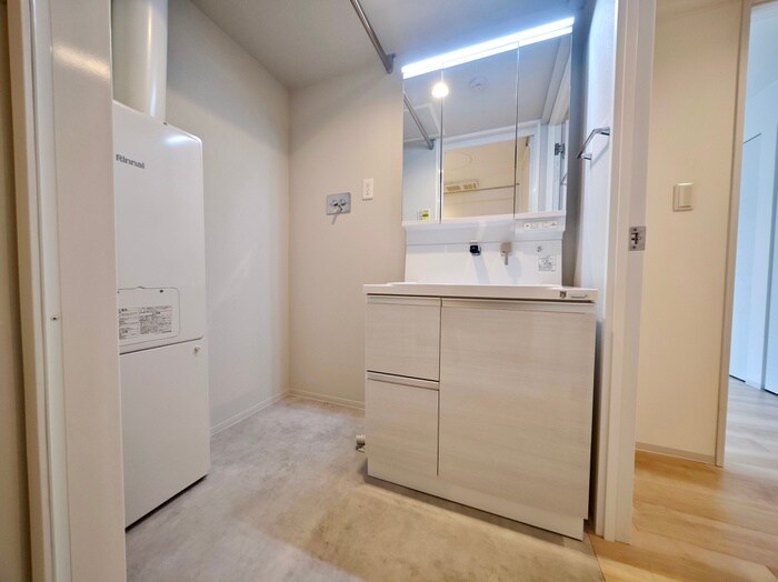 物件内観写真14　(洗面)