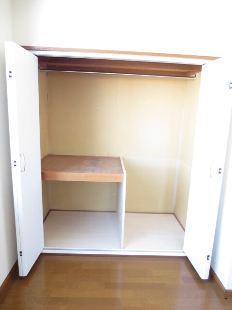物件内観写真9　(収納)