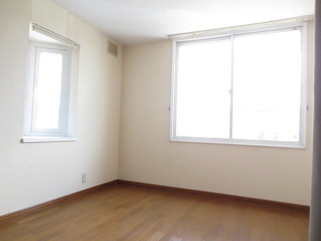 物件内観写真15　(居室)