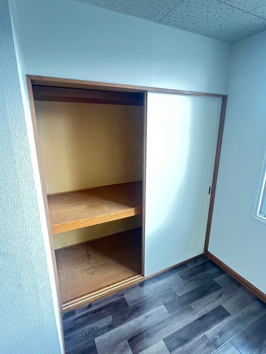 物件内観写真16　(収納)