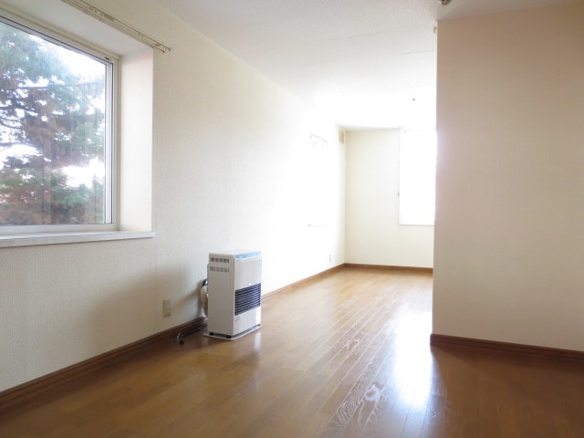 物件内観写真16　(居室)