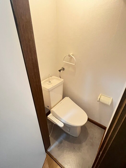 物件内観写真17　(トイレ)