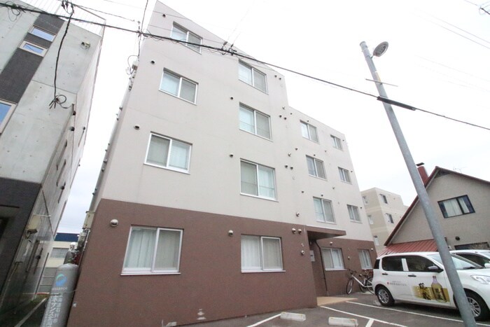 物件外観写真2　(外観写真)