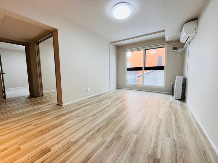 物件内観写真8　(居室)