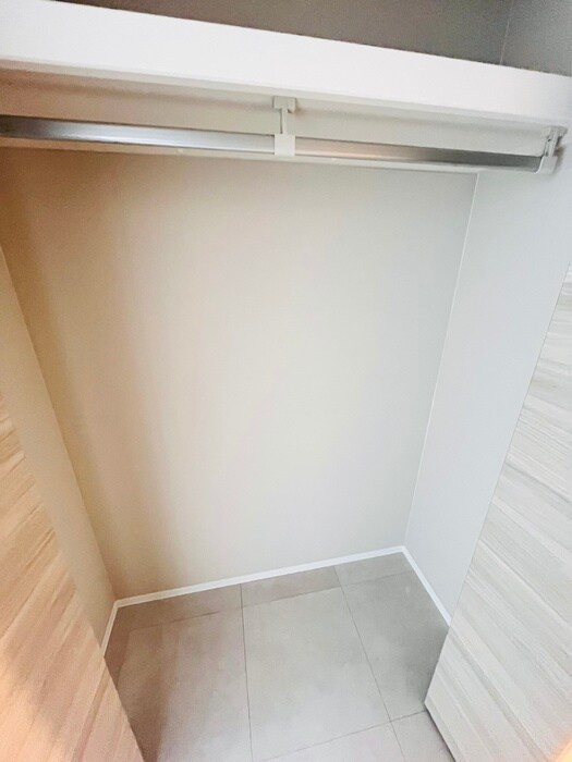 物件内観写真13　(収納)