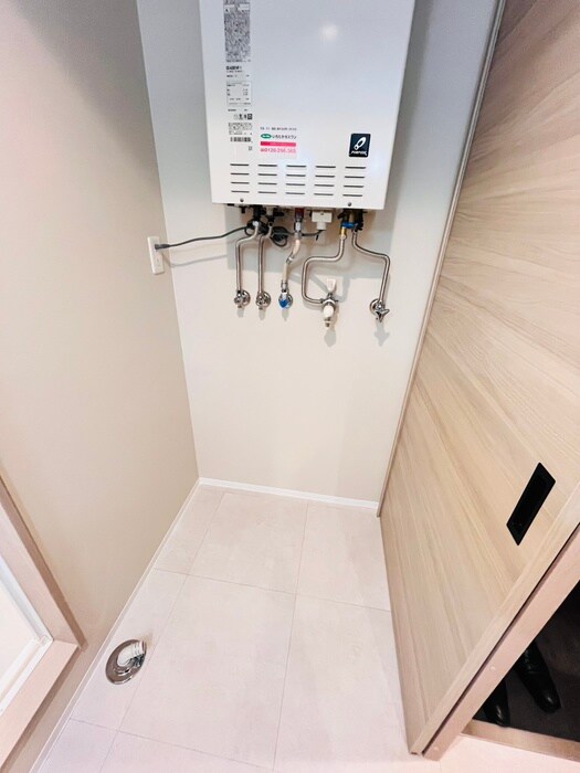 物件内観写真21　(洗濯機置場)