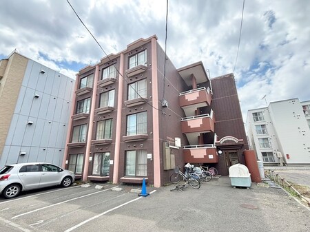 プラムコ－ト札幌外観写真