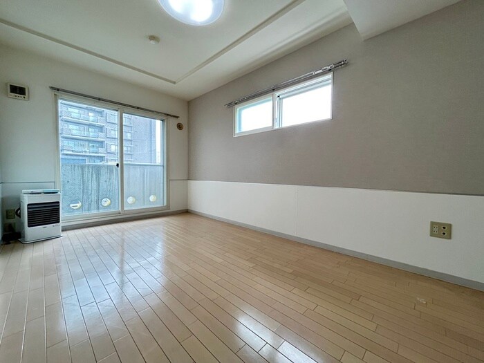 物件内観写真6　(居室)