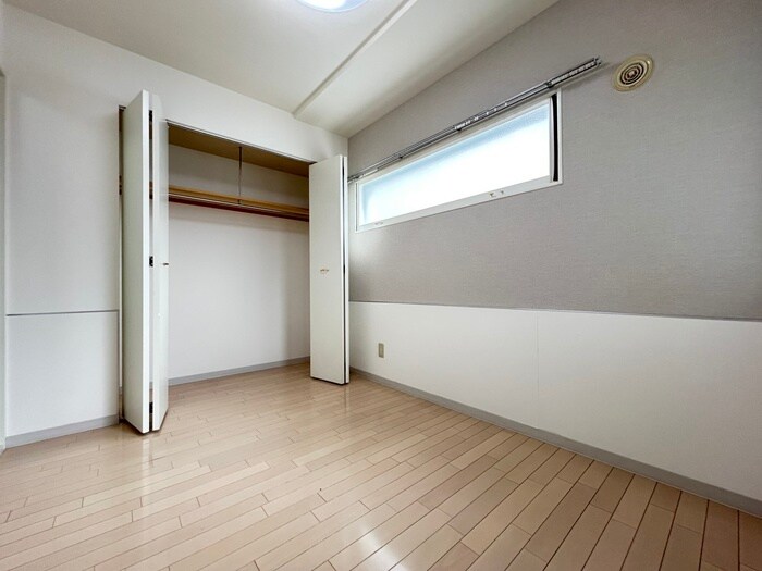 物件内観写真21　(居室)