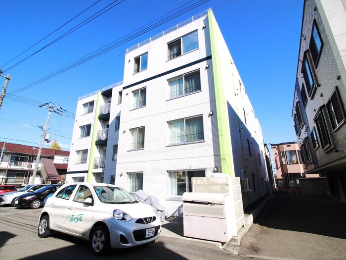 物件外観写真2　(外観写真)