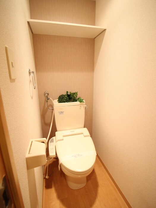 物件内観写真15　(トイレ)