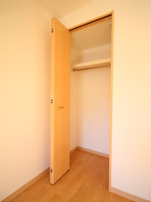 物件内観写真21　(収納)