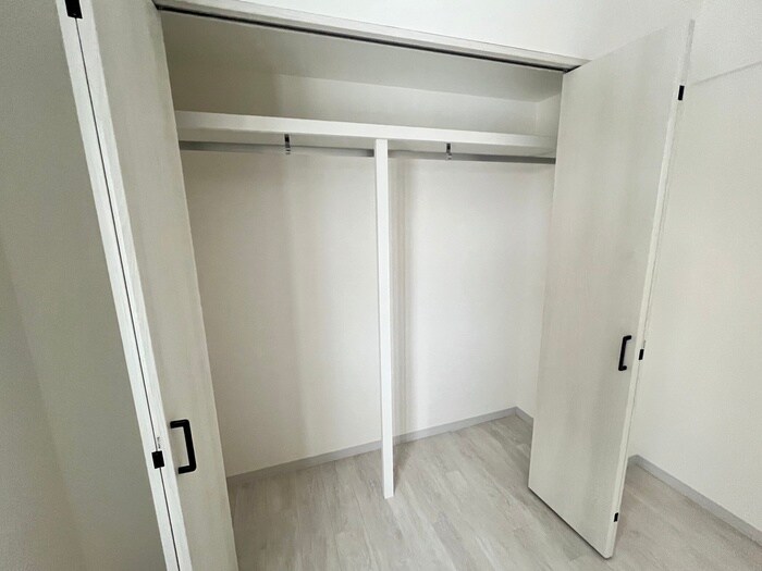 物件内観写真12　(収納)