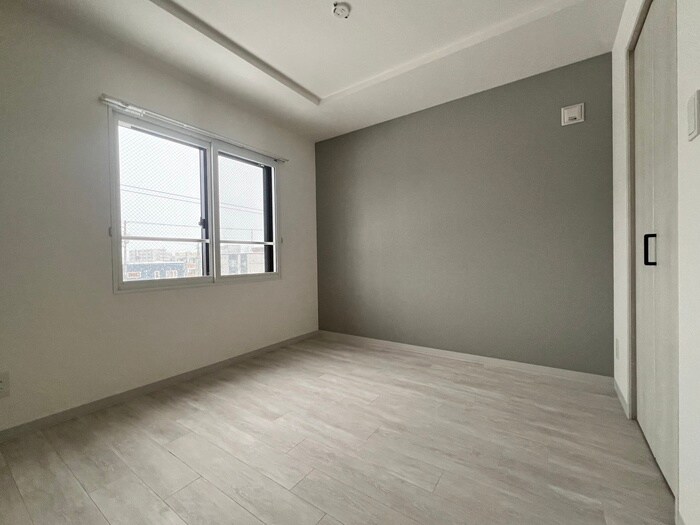 物件内観写真14　(居室)