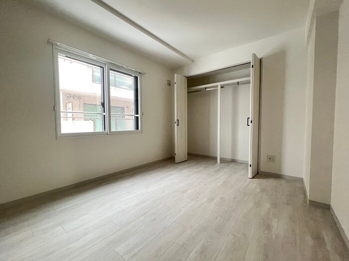 物件内観写真18　(居室)