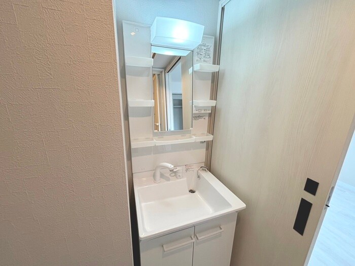 物件内観写真12　(洗面)