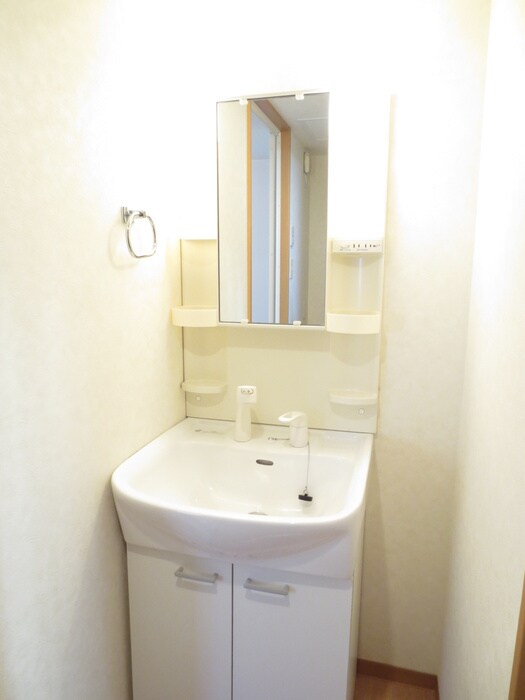 物件内観写真11　(洗面)