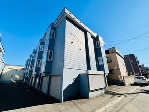 コンチネンタル山の手ⅢＡ棟外観写真