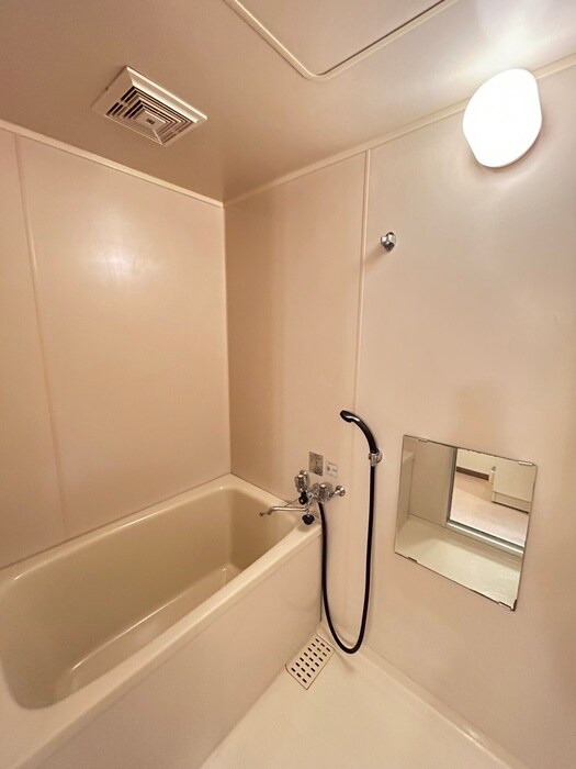 物件内観写真12　(バス／シャワールーム等)
